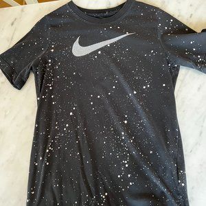 Boys Large Nike T-Shirt